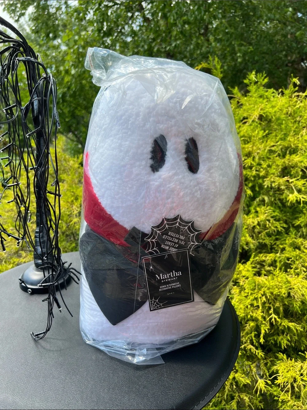 NWT Martha Stewart Halloween White Plush Ghost Trio 10” x 18”